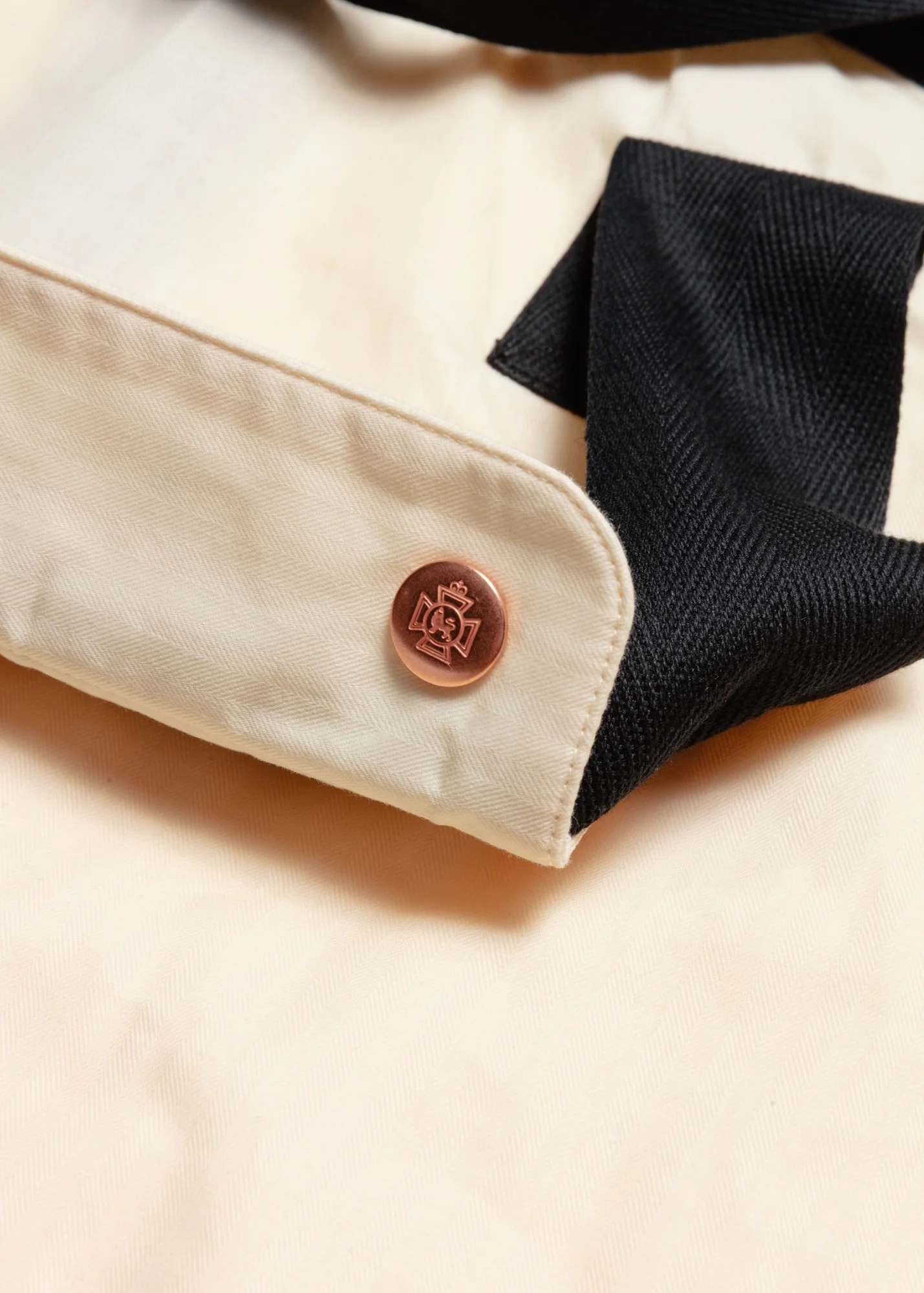 The Captain's Suit Bag - Alabaster - Image 4