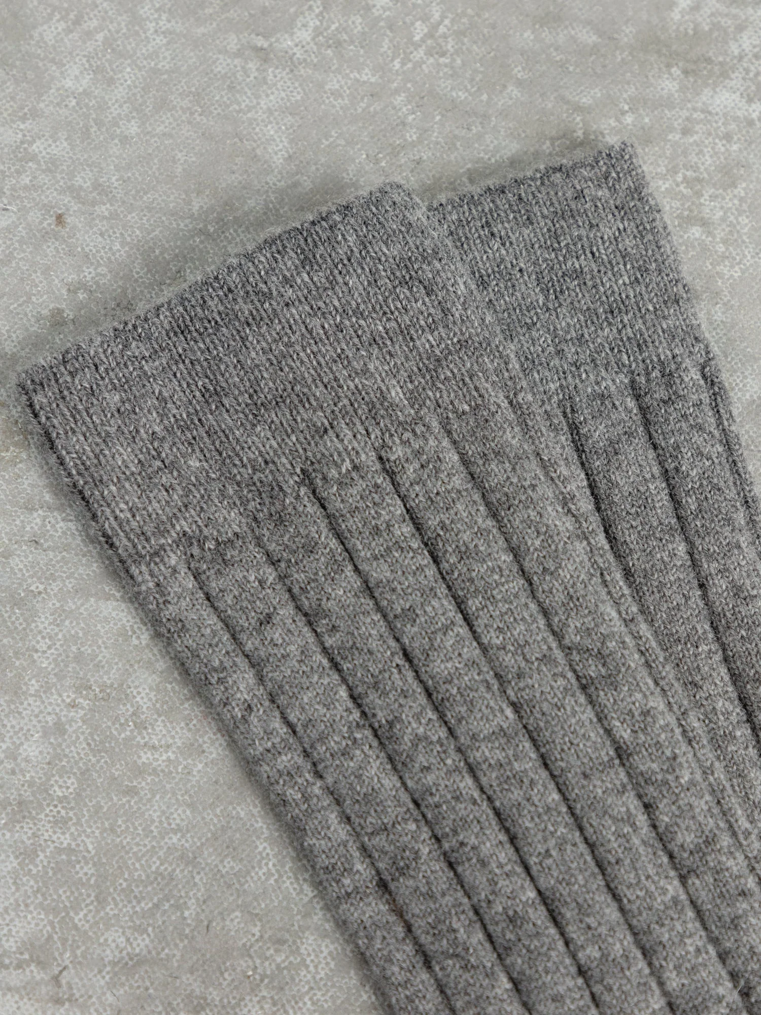 The Cashmere Socks - Cobble Grey - Image 4